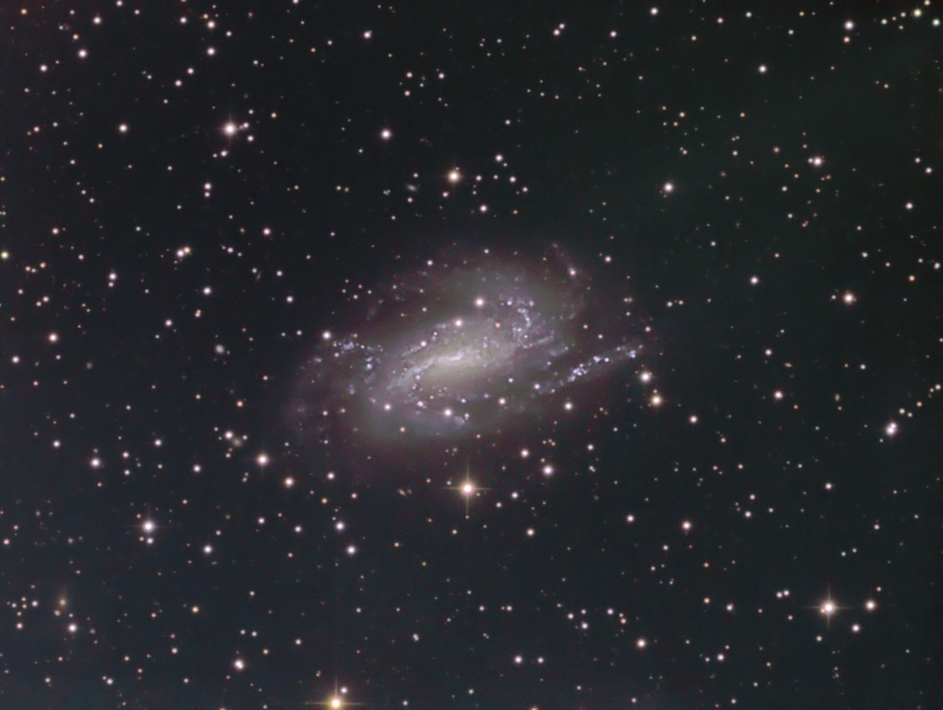NGC 925 rom BMV Observatories